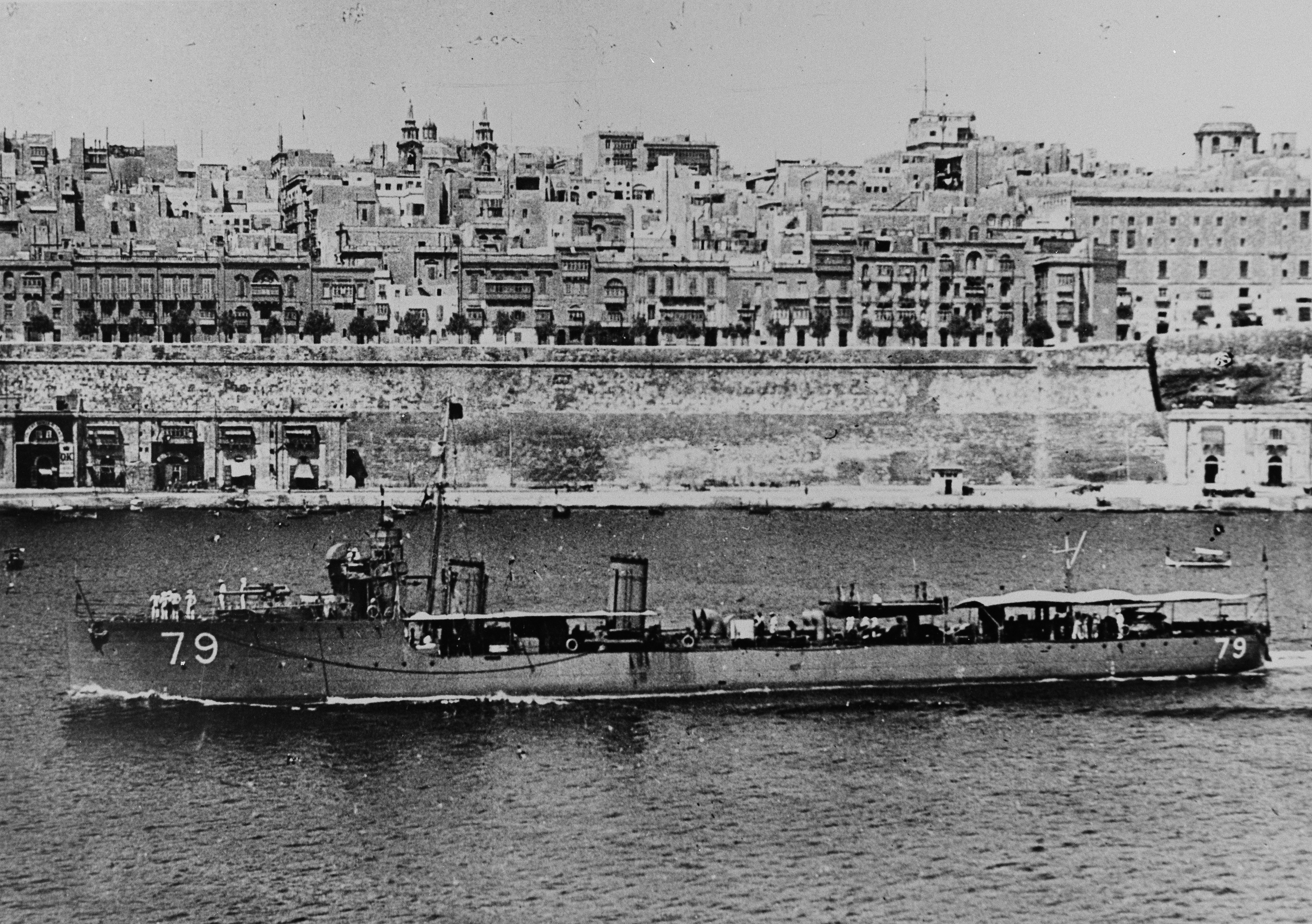 HMAS YARRA 1